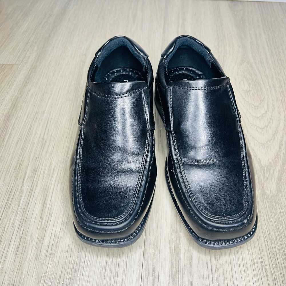 Robert David "Tim" Black Square Toe Dress Loafers Boys Shoes Sz 12W Slip On